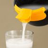 1pc; Anti-Spill Silicone Slip On Pour Soup Spout Funnel; Kitchen Dedicated Anti-Spill Pots Round Edge Deflector Pour Soup Funnel Duckbill Diversion Mo